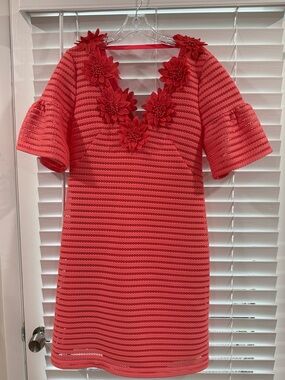 Floral Applique V-Neck Shift Dress